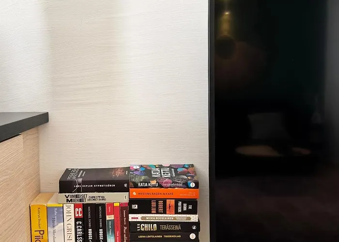 Unique, Newly Renovated Apartment *